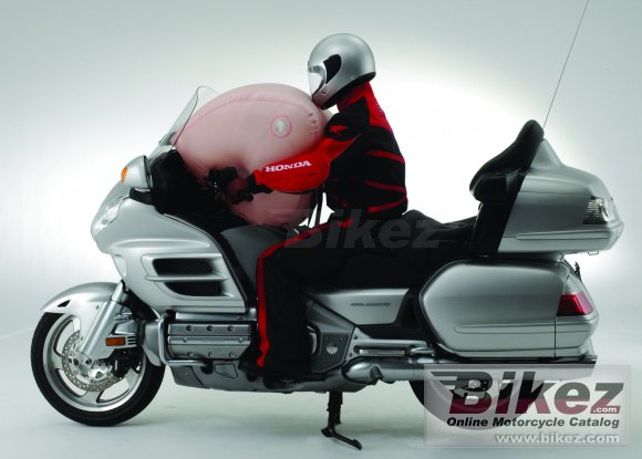 2006 Honda Gold Wing Audio/Comfort/Navi photo